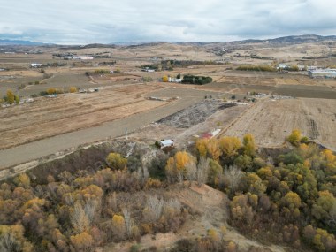 KAHRAMANKAZAN GYODAN İMRENDİ MAHALLESİNDE 23.318 M2 TARLA