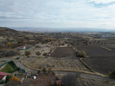 K.KAZAN GYODAN SOĞULCAK MAH. 1.710 M2 ETRAFI TEL İLE ÇEVRİLİ