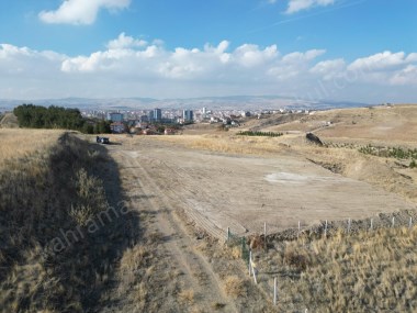K.KAZAN GYODAN KAYI MAH. 3 KATLI VİLLA YAPILABİLİR 1820M2 ARSA