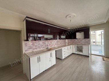 K.KAZAN GYODAN ÇARŞI MERKEZDE 120 M2 3+1 SATILIK DAİRE