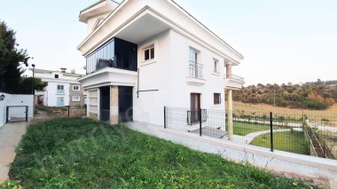ÇUKUROVA KARAHANDA SATILIK CAZİP VİLLA 