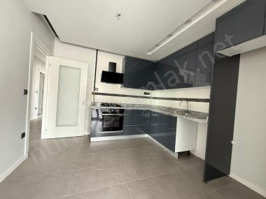 ARMA KALİTESİYLE TÜRKMENBAŞI BULVAR ÜZERİ LÜKS GENİŞ KAPALI MUTFAK 3+1 SATILIK DAİRE...