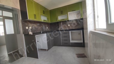 ADANA SEYHAN EMEK MAHALLESİNDE HAVALİMANINA VE PAZARA YÜRÜME MESAFESİNDE KİRALIK 2+1