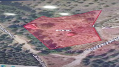 POZANTI ESKİKONACIK ÜNALDI KENT CİVARI İÇERİSİNDE 2+1 BAĞ  EVİ İLE 3785 M2 SATILIK TARLA 