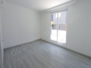  ANTALYA KEPEZ AYDOĞMUŞ MAHALLESİNDE 110 METREKARE   FERAH GENİŞ 2+1 DAİRE