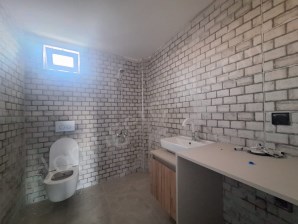 havuzlu lüx daire 2+1 katta kiralık