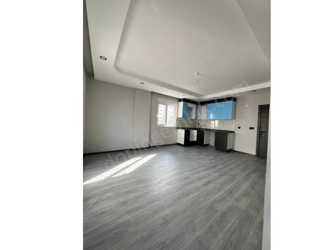 VARSAK KARŞIYAKADA 1+1 SATILIK DAİRE