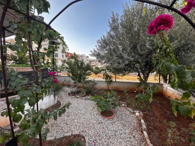 VARSAK AYDOĞMUŞ MAH. 2+1 BAHÇE HARİKASI SATILIK DAİRE
