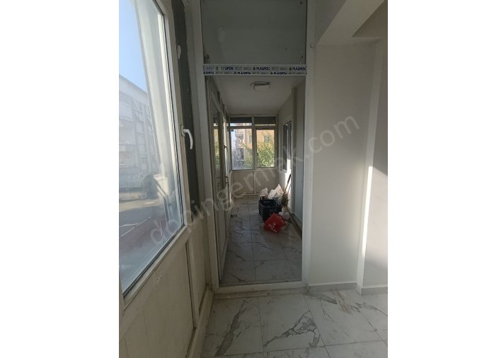 KEPEZ YENİ EMEK CADDE ÜZERİNDE KOMPLE YENİLENMİŞ SIFIR AYARINDA 2+1 TRAMVAY DİBİ KİRALIK DAİRELER