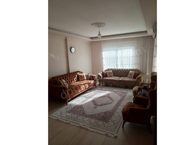 Kepez Hüsnükarakaşta Kepez devlet hastanesine çok yakın yürüme mesafesinde 2. kat 3+1 140 M2