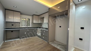 VARSAK KARŞIYAKA MAHALLESİNDE KATTA SIFIR SATILIK DAİRE 