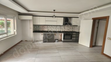 YENİGÜN KIZILARIK MAHALLESİNDE YÜKSEK GİRİŞ 2+1 GÜVENLİKLİ SİTE İÇİNDE AÇIK MUTFAKLI KİRALIK DAİRE