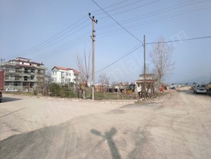 Yeni Gündoğduda Kat Karşılığı Köşe Parsel