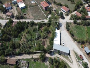 Ömerlerde Köyün En Güzel Yerinde  Arsa