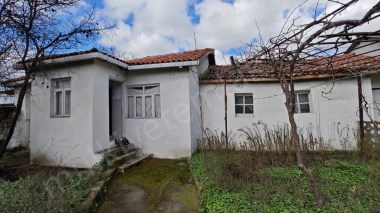 GÖNEN SARIKÖYDE SATILIK MÜSTAKİL EV