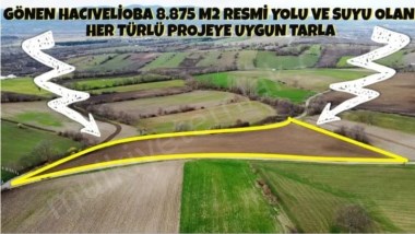 Hacıveliobada Her Projeye Uygun 8.875 m2 Tarla