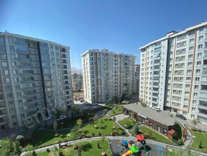 ŞEHİR MERKEZİ BOSTANCIOĞLU SİTESİNDE KİRALIK 3+1 DAİRE