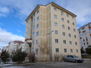 PALANDÖKEN YILDIZKENT ÇAT YOLU TOKİLERDE SATILIK 2+1 DAİRE