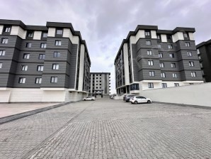 BİLKENT KOLEJİ KARŞISINDA SATILIK SIFIR 4+1 DAİRE