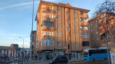 YILDIZKENT ŞEHİR HASTANESİNE YAKIN KİRALIK 4+1 DAİRE