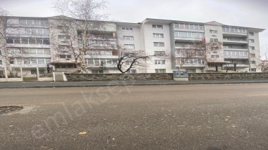 ERZURUM PALANDÖKEN YENİŞEHİRDE İÇİ YAPILI 3+1 SATILIK DAİRE