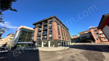 ŞEHİR MERKEZİNDE KİRALIK 2+0 SIFIR DAİRE