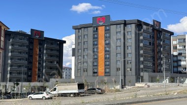 YILDIZKENTTE SATILIK 4+1FIRSAT LÜKS DAİRE