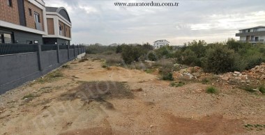 0.60 İmarlı Döşemealtı Altınkale, 1115 m2 Satılık Villa Arsası (39)