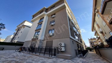Antalyada 1600 m2 Satılık Bina, Şafak 42 Adet Möbleli Konut. NO 16
