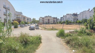 68) 0.60 İmarlı Antalya Güzeloba, 3510 m2 Satılık Konut Arsası