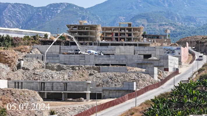 DAS PROJEKT IHRER TRÄUME! RENNOMIERTES BAUUNTERNEHMEN MIT ATEMBERAUBENDEN AUSSICHTEN ÜBER ALANYA! Vaziyet Planı