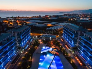 ALANYA KARGICAKTA ÇATI TERASLI, ÖZEL HAVUZLU, DENİZ MANZARALI ÖZEL DUBLEKS DAİRE