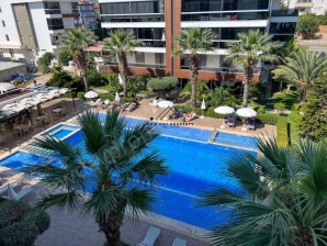 STYLISH LIVING IN A PRIME LOCATION – HIGH-QUALITY 3-ROOM APARTMENT IN THE HEART OF OBA WITH RESIDENC