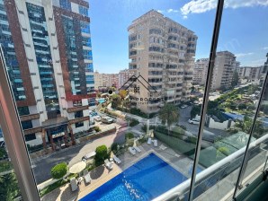 SELTENE GELEGENHEIT IN MAHMUTLAR – GROßZÜGIGE WOHNUNG NUR 600 M VOM STRAND ENTFERNT – TOP PREIS!