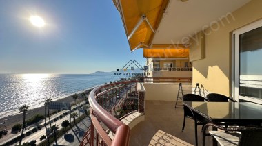 1. MEERESLINIE! GROSSE 3 ZIMMER WOHNUNG IN MAHMUTLAR/ALANYA ZU VERKAUFEN!