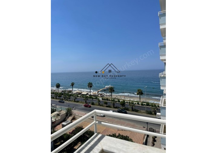 MEERESNÄHE PUR – 3-ZIMMER-WOHNUNG IN 1. REIHE MIT SEITLICHEM MEERBLICK IN MAHMUTLAR/ALANYA