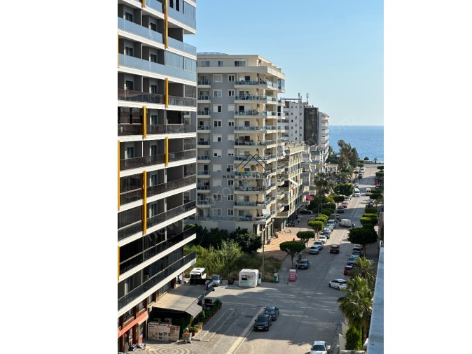 STRANDNAH & GROSSZÜGIG – TOP-3-ZIMMER-WOHNUNG IN BESTLAGE VON MAHMUTLAR/ALANYA, NUR 450 M ZUM MEER