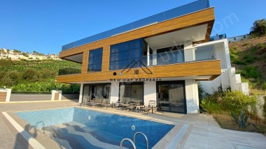 EXKLUSIVE LUXUSVILLA IN KARGICAK/ALANYA UNTER 1 MIO. – PANORAMABLICK & HIGH-END-AUSSTATTUNG