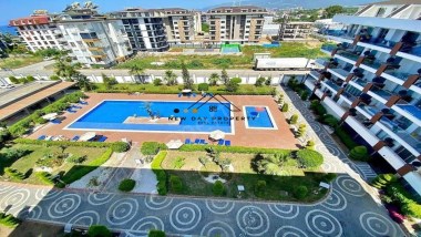 SO VIEL WOHNUNG FÜR SO WENIG GELD?! GROßZÜGIGE 170 M² DUPLEX-WOHNUNG NUR 200 M VOM STRAND IN ALANYA