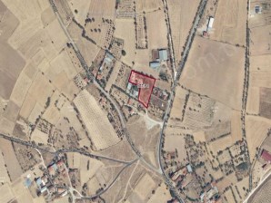 MERKEZ SUSUZÖREN KÖYÜNDE SATILIK TARLA