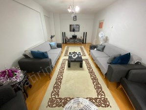 İSLİCE MAHALLESİ ÇARŞI MERKEZDE SATILIK 3+1 DAİRE