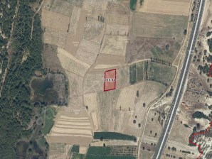 MERKEZ DERBENT KÖYÜNDE 3.033 m2 SATILIK TARLA