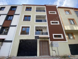 ATATÜRK MAHALLESİNDE 3 KATLI KOMPLE SATILIK LÜKS SIFIR BİNA