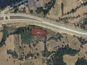  YEŞİL KARAAĞAÇTA YOLA CEPHE 3831 M² SATILIK TARLA