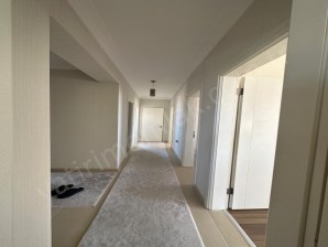 CUMHURİYET MAHALLESİNDE SİTE İÇERİSİNDE 3+1 SATILIK LÜKS DAİRE