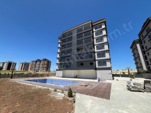 KUYUCAK MEVKİDE 3+1 ARA KAT ULTRA LÜKS SATILIK DAİRE
