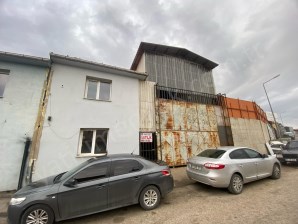 HURDACILAR SİTESİNDE 600 M2 TAMAMI KAPALI ALANLI SATILIK İŞ YERİ