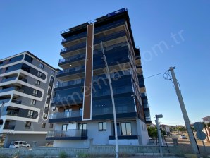 YAVUZ SULTAN SELİM CADDESİ 3+1 155 M2 ARA KAT SATILIK DAİRE