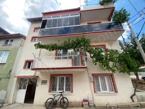 ATATÜRK MAHALLESİ YUNUS EMRE CAMİ YAKINI 4 KATLI MÜSTAKİL EVİN ZEMİN KATI SATILIKTIR