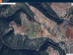 SELVİOĞLU KÖYÜ KARABACAKLAR MAHALLESİNDE 5 DÖNÜM SATILIK TARLA 